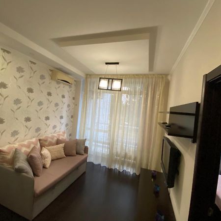 Апартементи На Французькому Бульвару Apartamento Odessa Exterior foto
