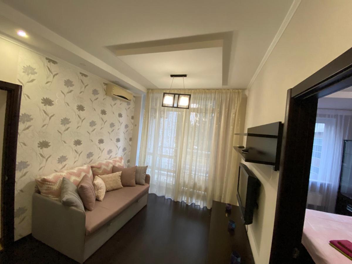 Апартементи На Французькому Бульвару Apartamento Odessa Exterior foto